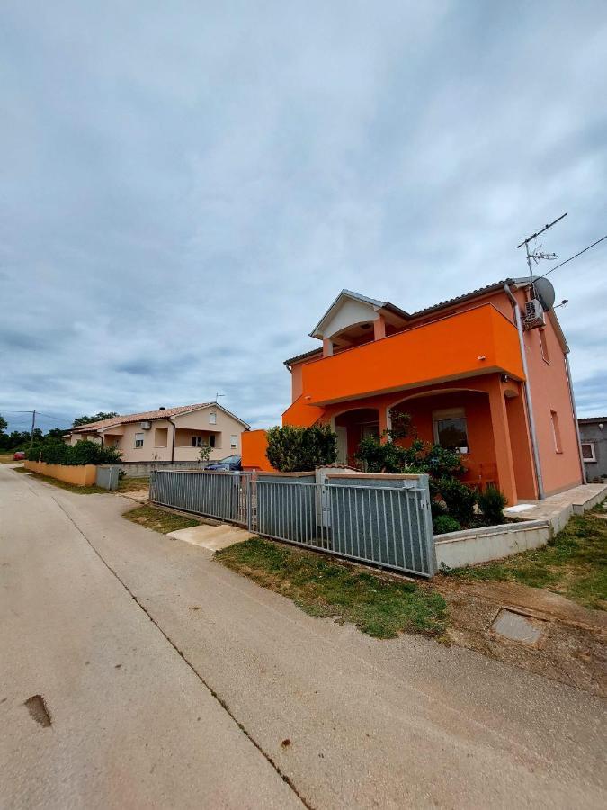 Apartman Zeljo Galizana Экстерьер фото
